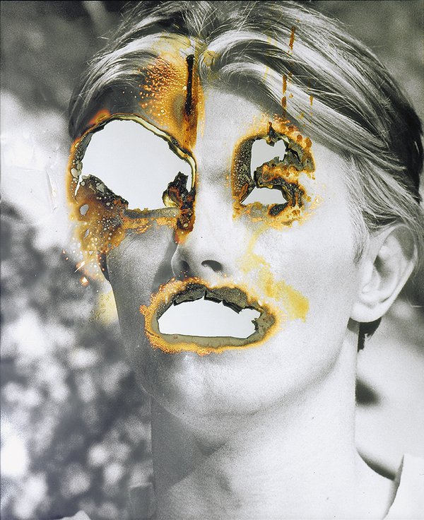 Douglas Gordon
Self Portrait of You + Me (David Bowie) 2007
Burnt photograph, mirror 632 x 530 mm
© Douglas Gordon, courtesy Gagosian Gallery 